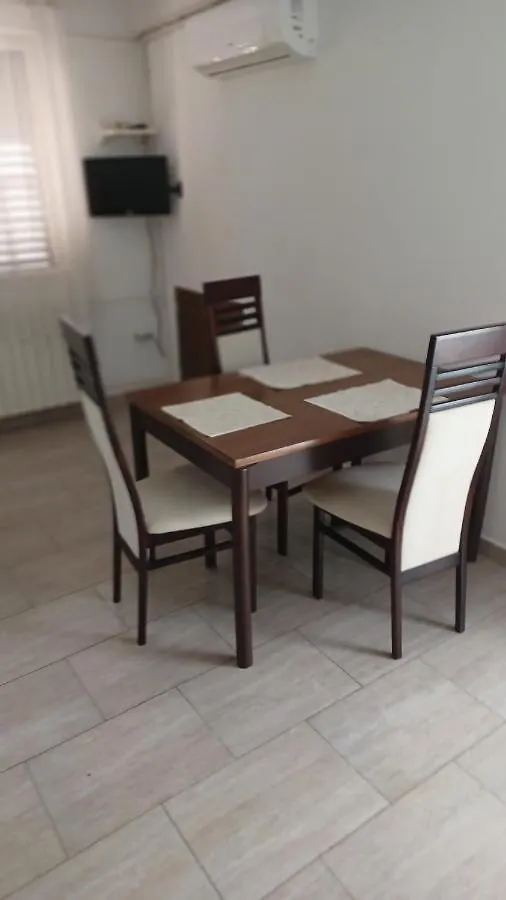 Apartment Mali Spas Pula